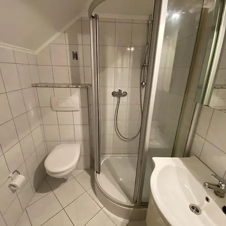 Simple Near Kirchberg Apartment *
