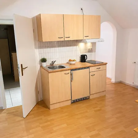 Simple Near Kirchberg Appartement